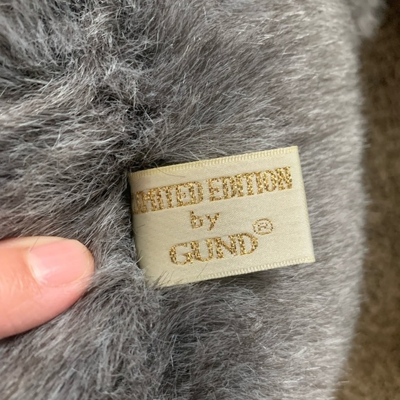 Limited Edition/Signature Collection by Gund 137/350 - Picture 7 of 10